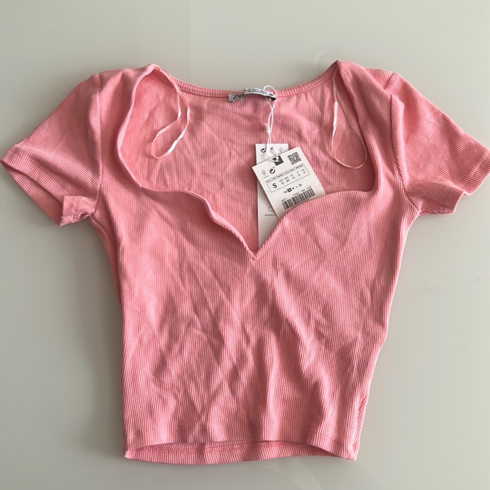 Zara pink cropped t shirt